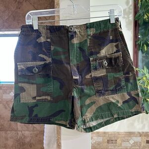 Prestige Apparel Jungle Fatigue Green Camo Cargo Shorts-Size Small